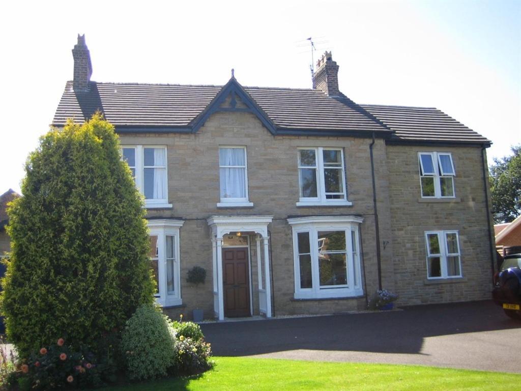 The Poplars Rooms & Cottages Thirsk Exteriör bild